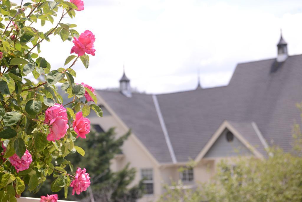 Hounds Tooth Inn Oakhurst Exteriér fotografie